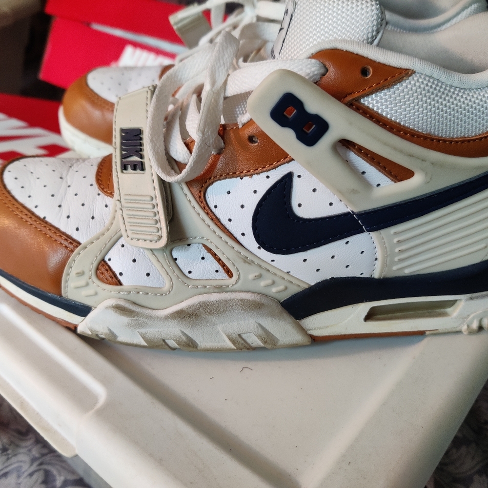 Size 8.5 - Nike Air Trainer 3 Retro Medicine Ball 2019